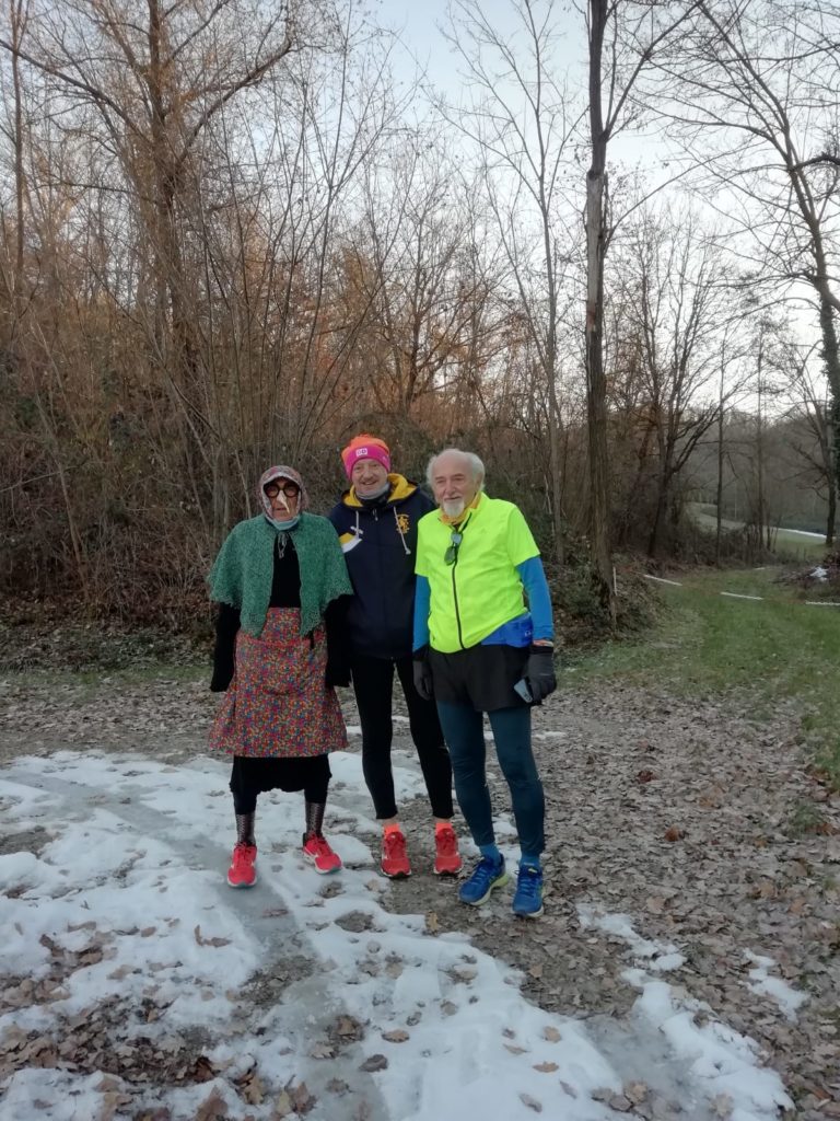 LA CAMMINATA DEI PRESEPI DI BAZZANO